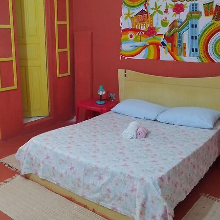 Perto Do Aeroporto De Salvador - Dona Pitanga Hostel Lauro de Freitas Ngoại thất bức ảnh