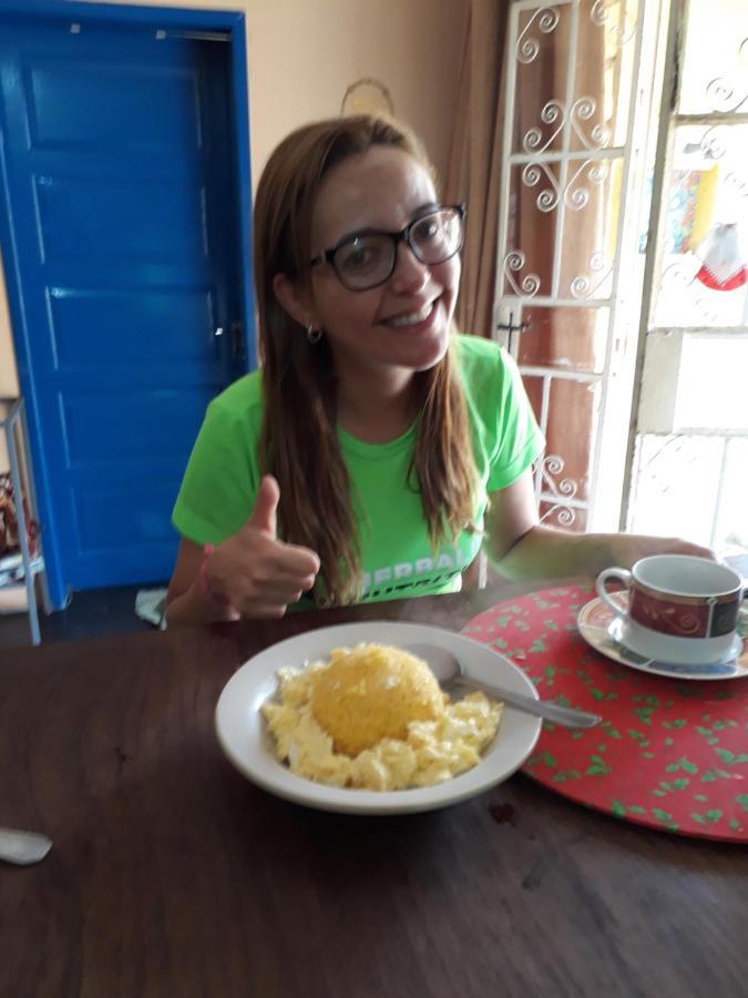 Perto Do Aeroporto De Salvador - Dona Pitanga Hostel Lauro de Freitas Ngoại thất bức ảnh