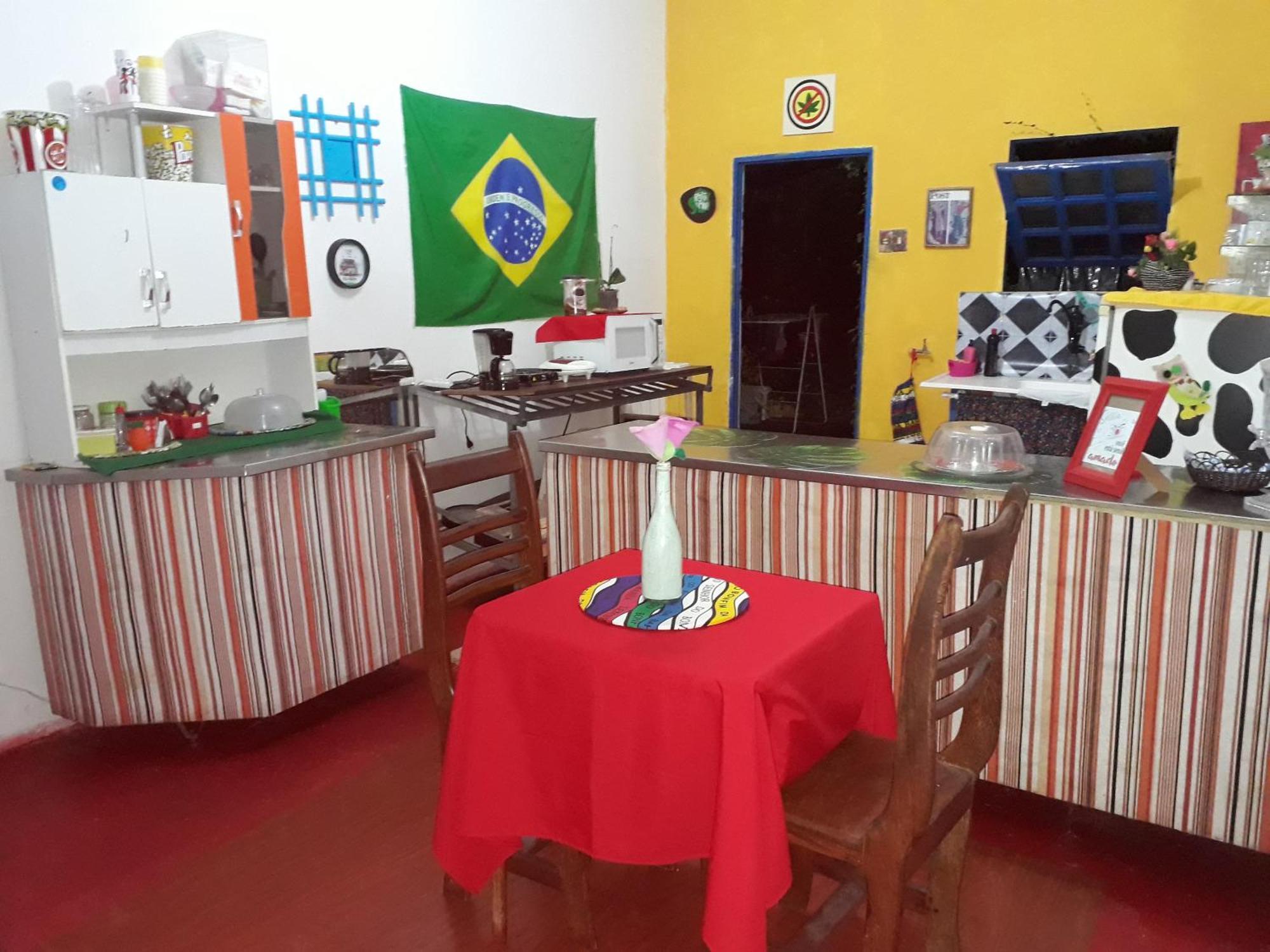 Perto Do Aeroporto De Salvador - Dona Pitanga Hostel Lauro de Freitas Ngoại thất bức ảnh